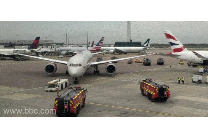  Două avioane s-au ciocnit la sol pe aeroportul Heathrow din Londra