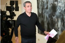 O expoziție a unui pictor român din București a fost vernisată la un muzeu din Chișinău'