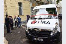 Посольство Турции в Молдове передала в дар Примэрии Кишинева специализированный  автомобиль для людей с ограниченными возможностями'