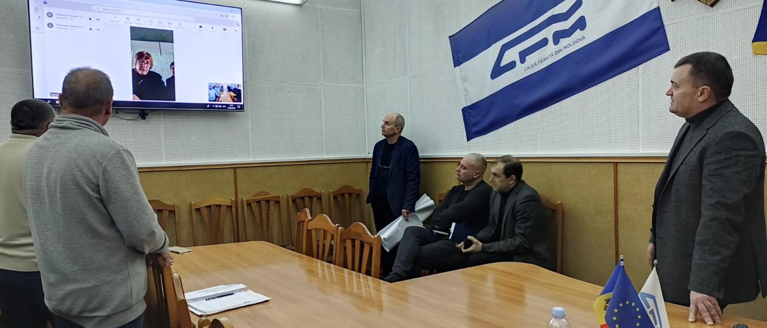 CFM testează un nou sistem digital de comunicare: documentele pentru circulația trenurilor sunt transmise electronic, fără opriri în stații