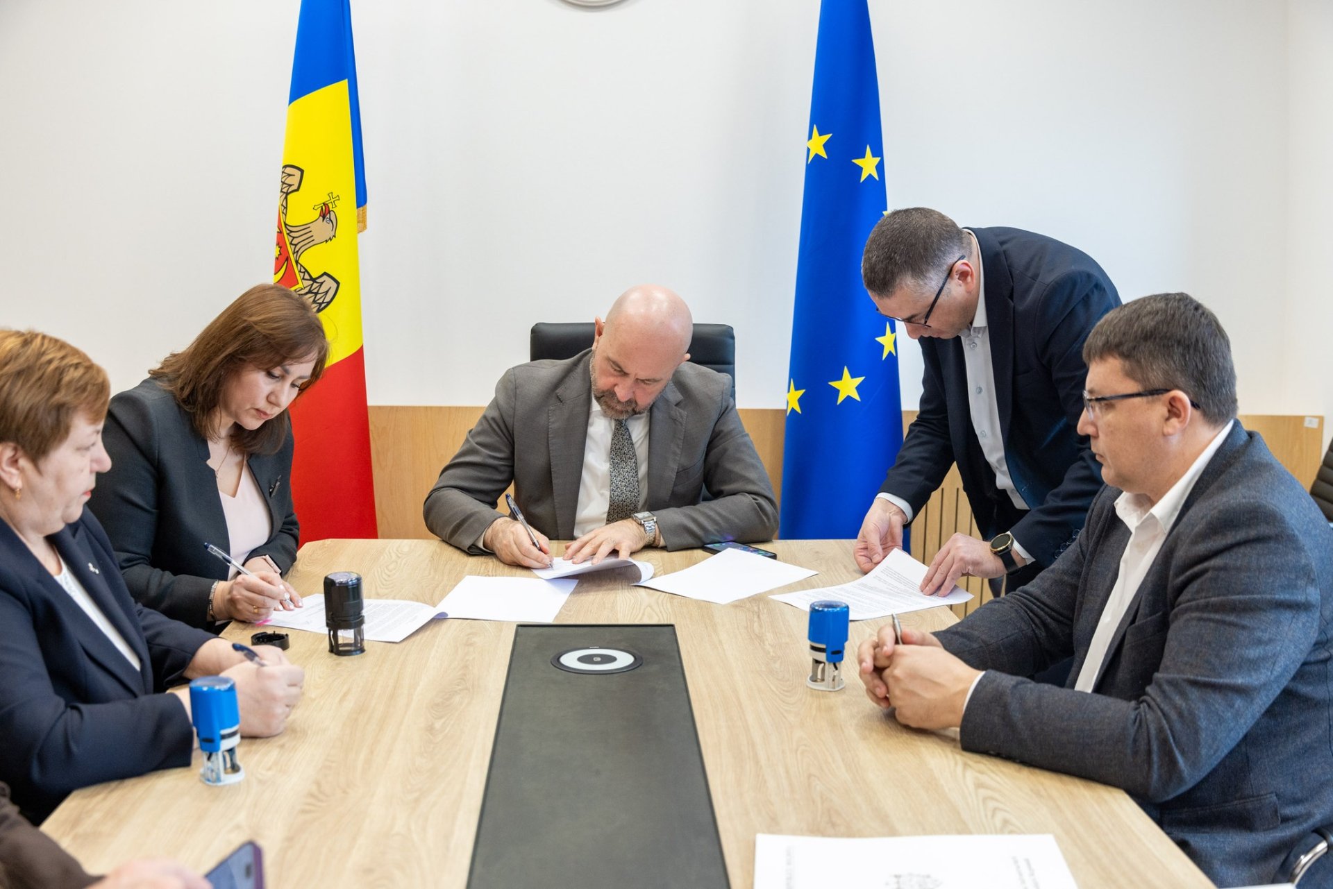 Primele patru localități din Moldova beneficiază de proiectul de aprovizionare descentralizată cu apă potabilă, susținut de Belgia