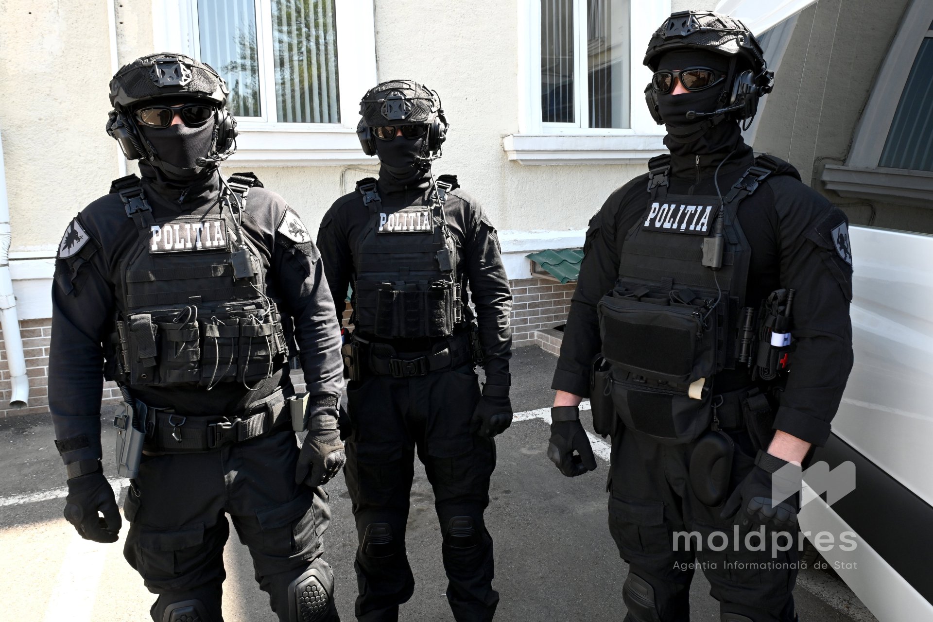 VIDEO // Doi bărbați din Bălți și Chișinău, reținuți pentru comercializarea drogurilor