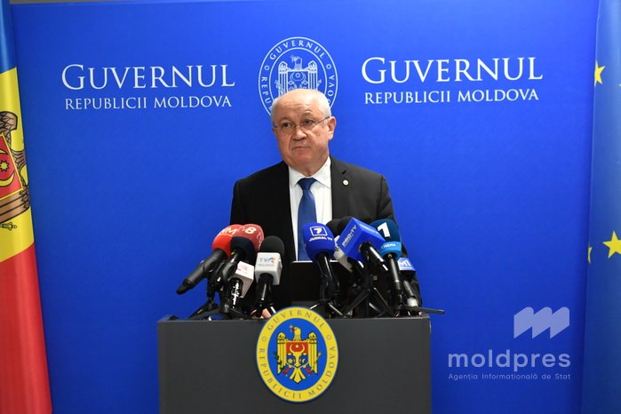 Creștere economică, accelerarea aderării la UE, pace și securitate acasă - obiective setate de Guvern. Premierul Alexandru Munteanu: Vom reuși, dacă ne vom consolida forțele