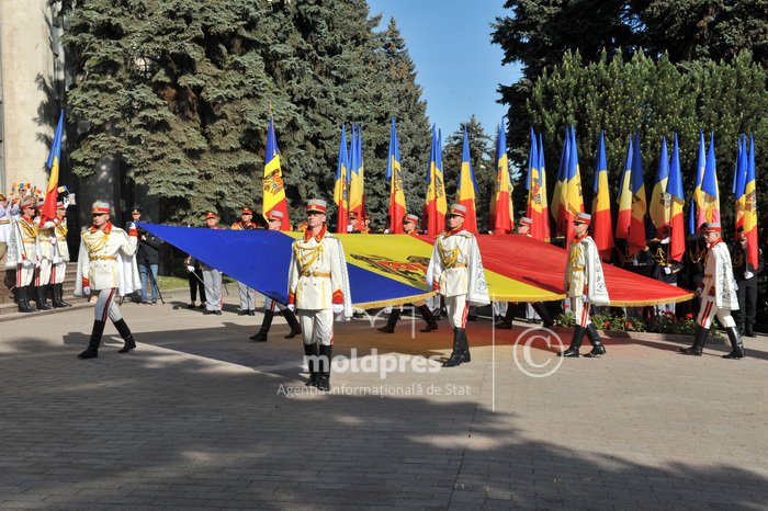 Vicepremierul pentru Integrare Europeană, Cristina Gherasimov: „Astăzi, ne onorăm drapelul și muncim pentru Moldova Europeană”