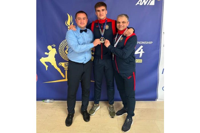 Moldovan wrestler becomes world champion in muay thai for the first time ever   