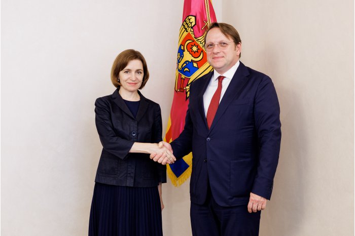 Moldovan president meets European official 