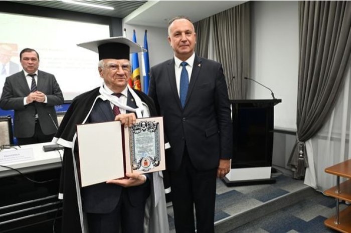 Romanian physician awarded Doctor Honoris Causa honorific title of Nicolae Testemitanu Moldovan Medical University  