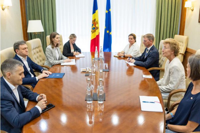 PM has farewell meeting with Norwegian ambassador to Moldova  