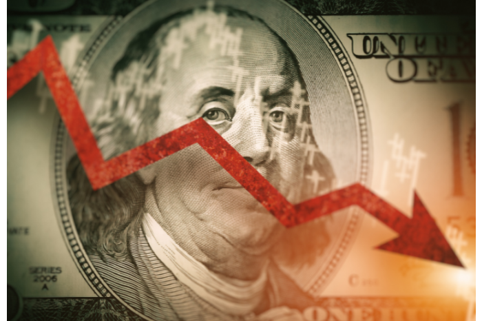 U.S. dollar cheapens against Moldovan leu